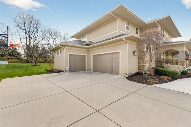 16421 BARTON Street, Overland Park, KS 66062