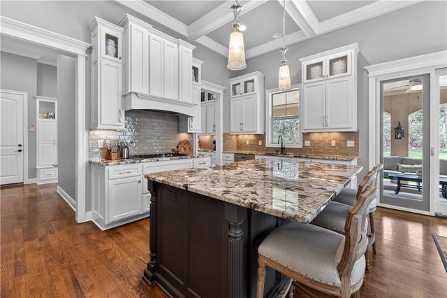 16421 BARTON Street, Overland Park, KS 66062