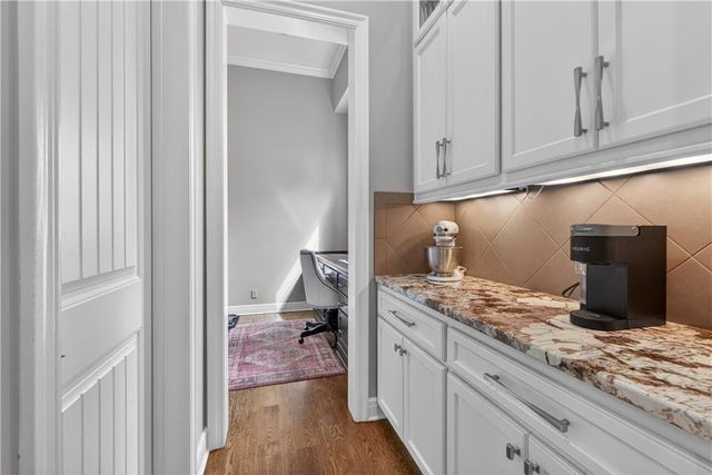 16421 BARTON Street, Overland Park, KS 66062