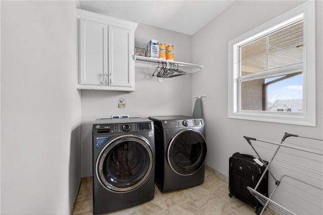 16421 BARTON Street, Overland Park, KS 66062