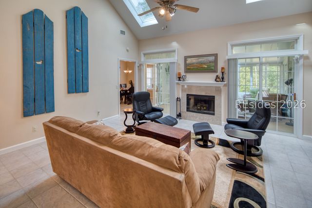 37 Sorrelwood Ln, Bluffton, SC 29910