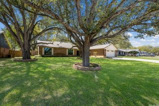 1115 Cardinal, Pleasanton, TX 78064