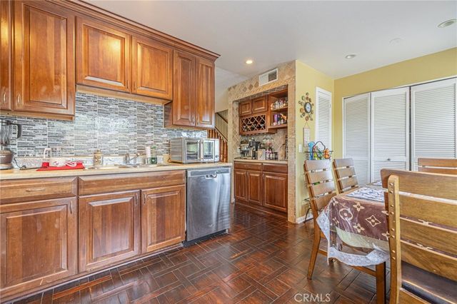 21901 Lassen Street 155, Chatsworth, CA 91311