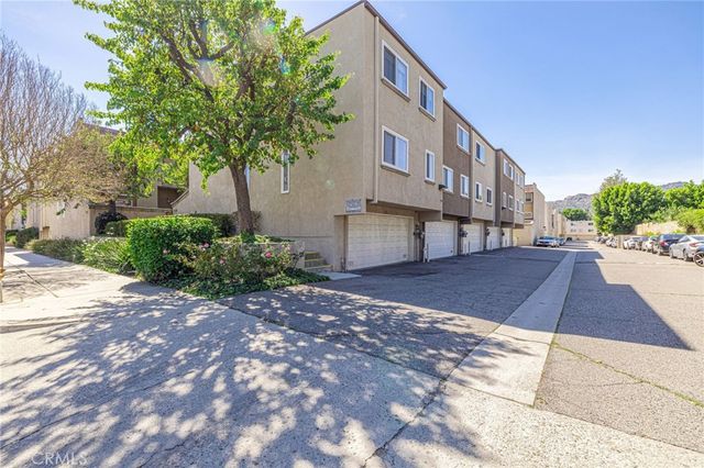 21901 Lassen Street 155, Chatsworth, CA 91311
