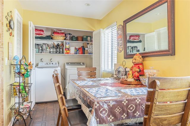 21901 Lassen Street 155, Chatsworth, CA 91311