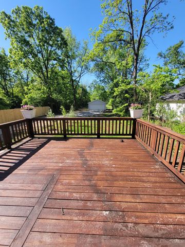 103 W Sharon Road, Glendale, OH 45246