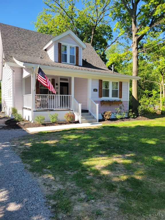 103 W Sharon Road, Glendale, OH 45246