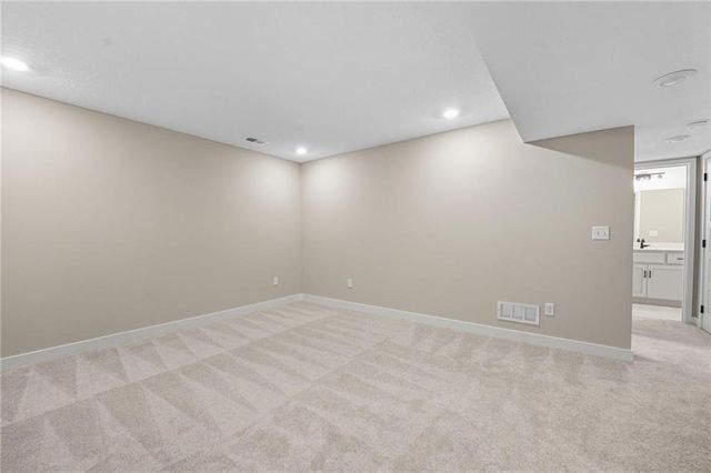 19713 W 195th Place, Spring Hill, KS 66083