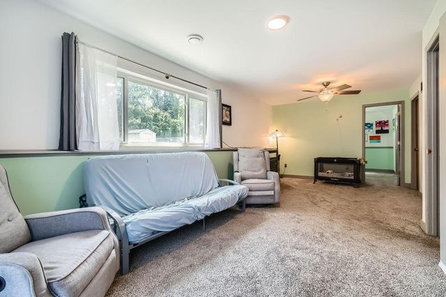 7236 Clear Ridge, Centerville, MN 55038