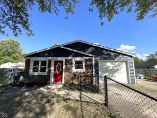 5237 Chisolm Trail, Indianapolis, IN 46237