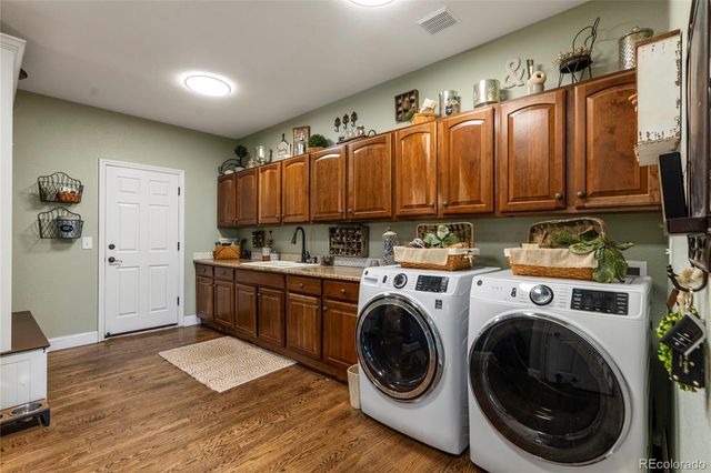 7260 Sapphire Pointe Boulevard, Castle Rock, CO 80108