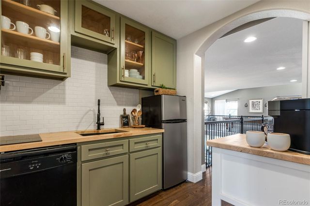 7260 Sapphire Pointe Boulevard, Castle Rock, CO 80108