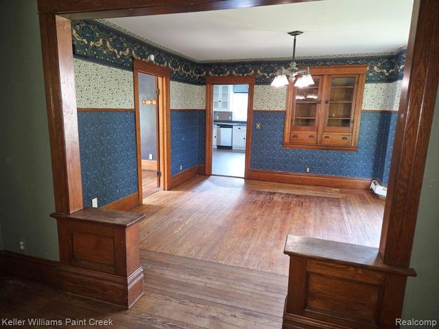 1125 S Long Lake Boulevard, Lake Orion, MI 48362