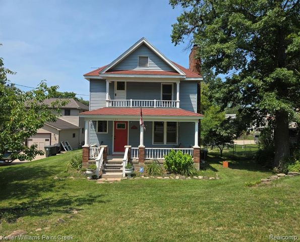 1125 S Long Lake Boulevard, Lake Orion, MI 48362