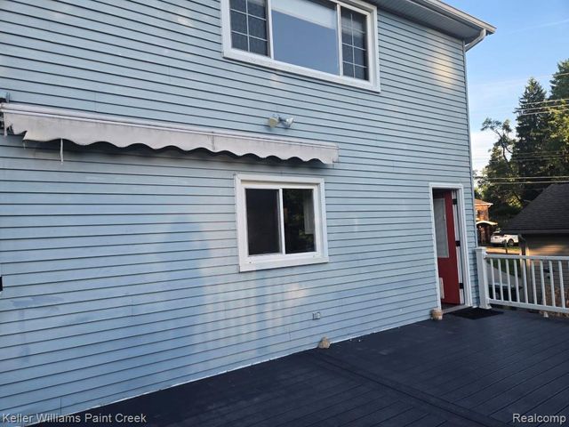 1125 S Long Lake Boulevard, Lake Orion, MI 48362
