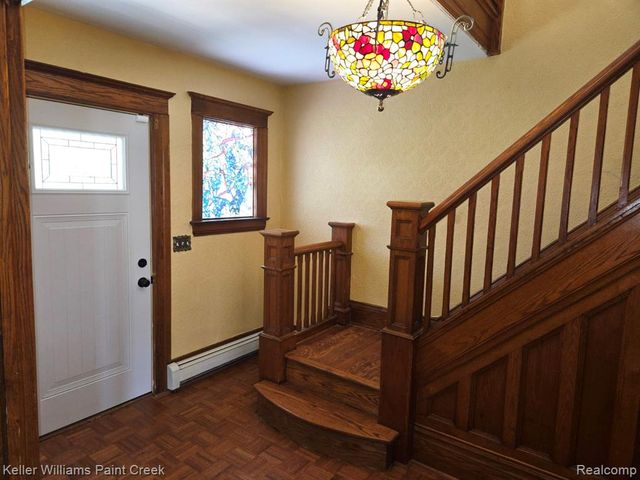 1125 S Long Lake Boulevard, Lake Orion, MI 48362
