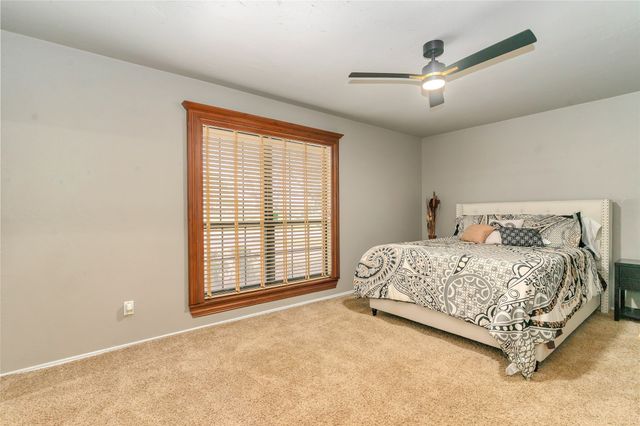 1503 W Westhill Drive, Cleburne, TX 76033