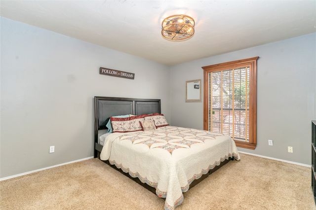 1503 W Westhill Drive, Cleburne, TX 76033