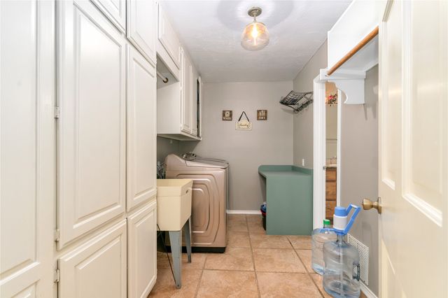 1503 W Westhill Drive, Cleburne, TX 76033