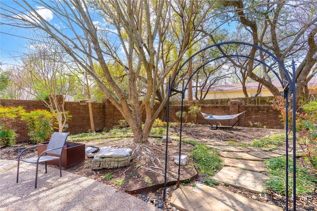 1503 W Westhill Drive, Cleburne, TX 76033