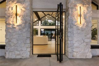 7167 La Puebla Street, Las Vegas, NV 89120