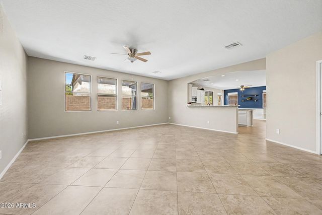 7832 W Molly Drive, Peoria, AZ 85383