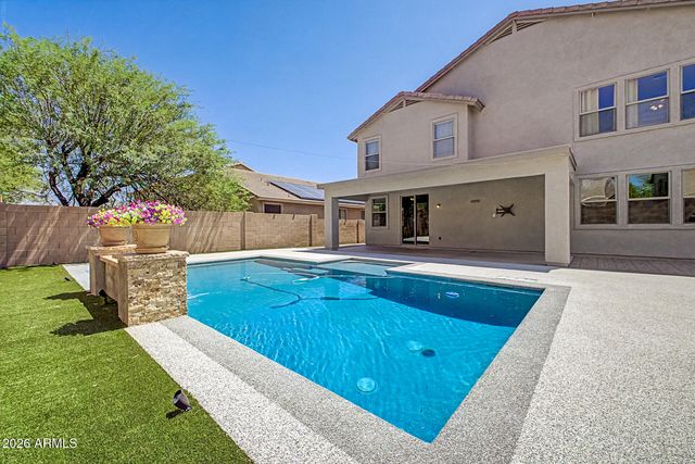 7832 W Molly Drive, Peoria, AZ 85383