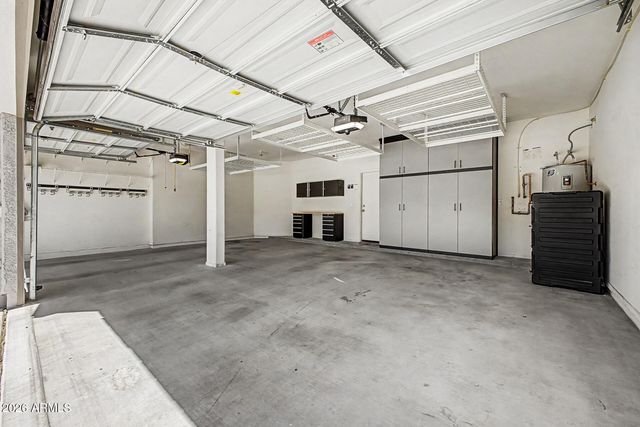 7832 W Molly Drive, Peoria, AZ 85383