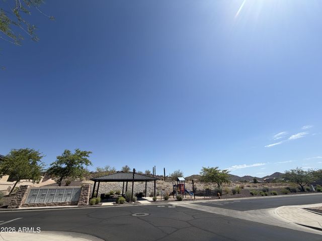 7832 W Molly Drive, Peoria, AZ 85383