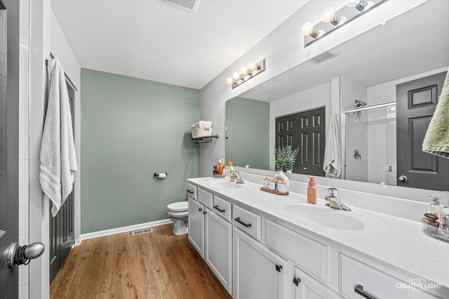 3408 Silver Falls Court, Joliet, IL 60431