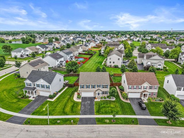 3408 Silver Falls Court, Joliet, IL 60431