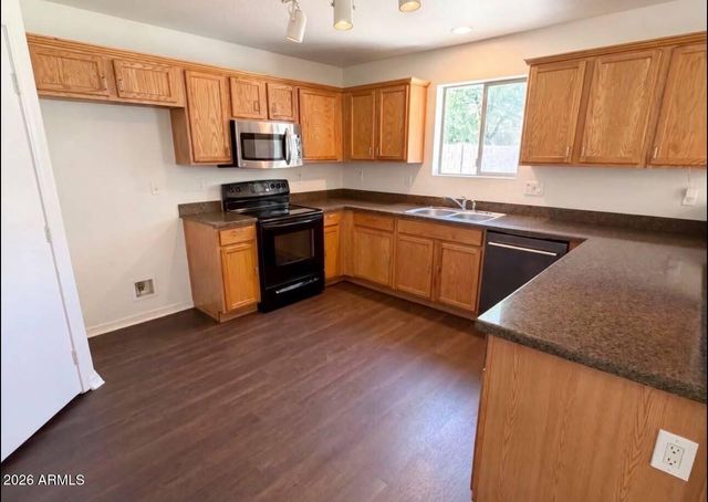 13976 W Port Royale Ln, Way, Surprise, AZ 85379
