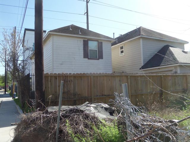 000 Valentine Street, Houston, TX 77019