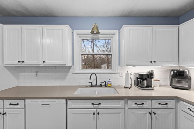 409 Elder Avenue, Chickamauga, GA 30707