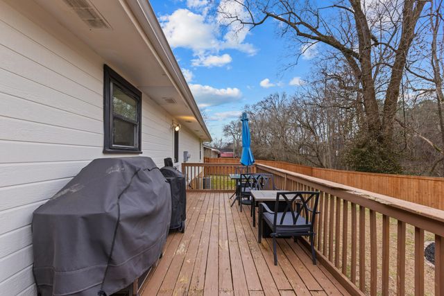 409 Elder Avenue, Chickamauga, GA 30707