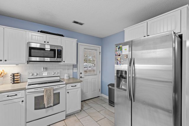 409 Elder Avenue, Chickamauga, GA 30707