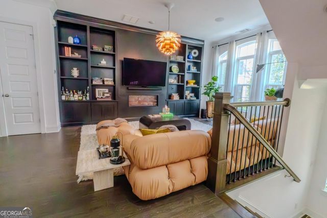 603 Broadview Terrace NE, Atlanta, GA 30324