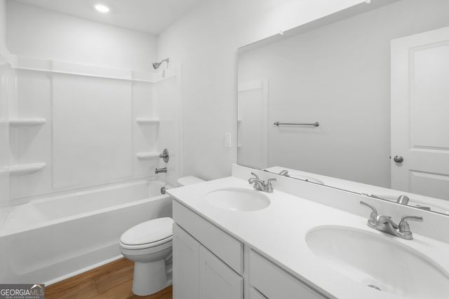119 Stillhouse Drive, Springfield, GA 31329
