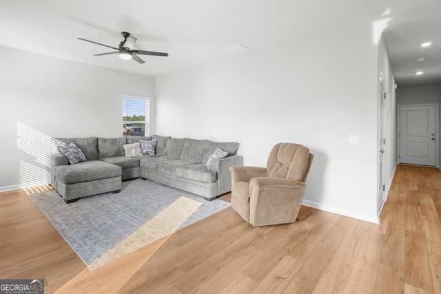 119 Stillhouse Drive, Springfield, GA 31329