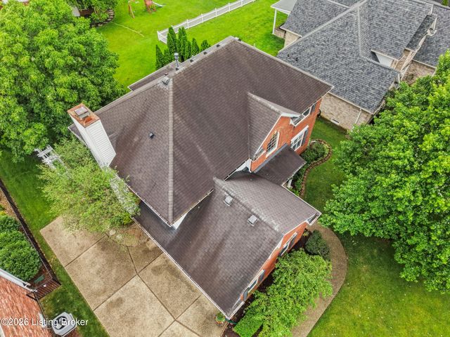 13908 Laclara Way, Louisville, KY 40299