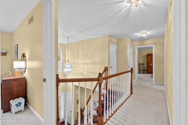 13908 Laclara Way, Louisville, KY 40299