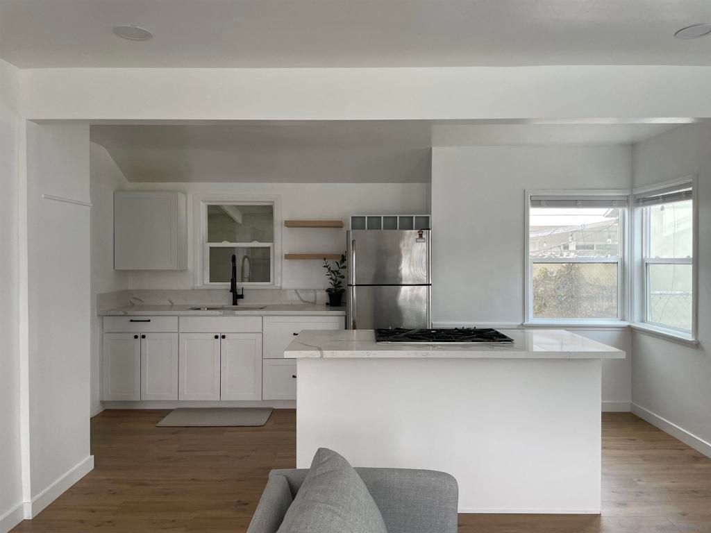 218 220 E Connecticut Ave, Vista, CA 92084 — photo 5