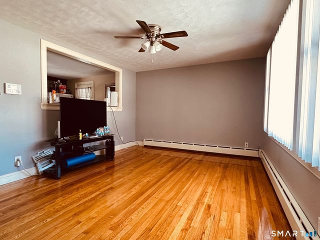 270 Pearl Street, Enfield, CT 06082