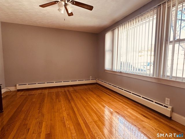 270 Pearl Street, Enfield, CT 06082