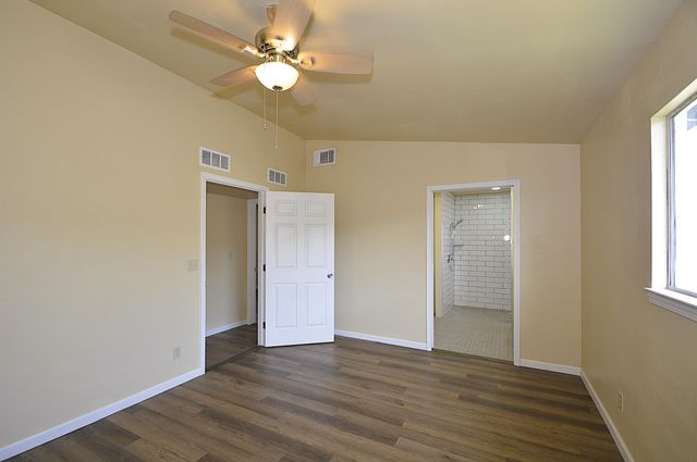 950 E Thurman Avenue, Porterville, CA 93257