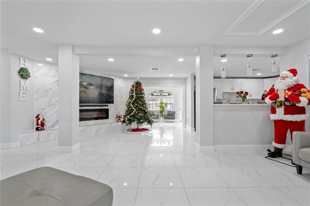 905 BAMA ROAD, Brandon, FL 33511