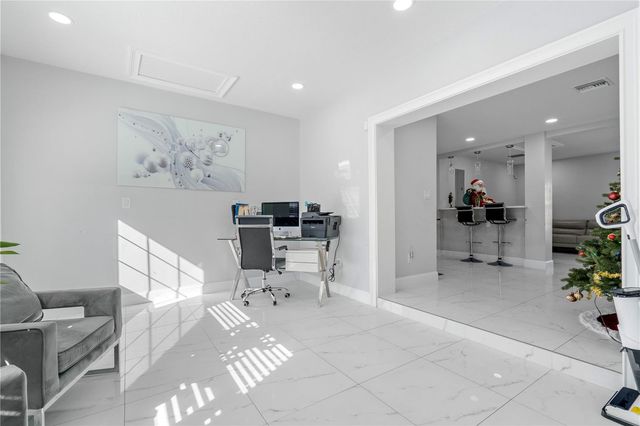 905 BAMA ROAD, Brandon, FL 33511