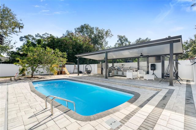 905 BAMA ROAD, Brandon, FL 33511