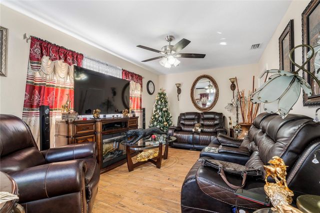 905 BAMA ROAD, Brandon, FL 33511