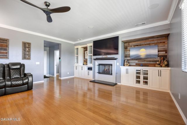 2342 Newberry Street, Rosamond, CA 93560